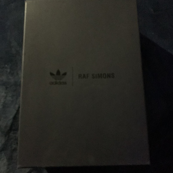 RAF SIMMONS OZWEEGO - Picture 2 of 5